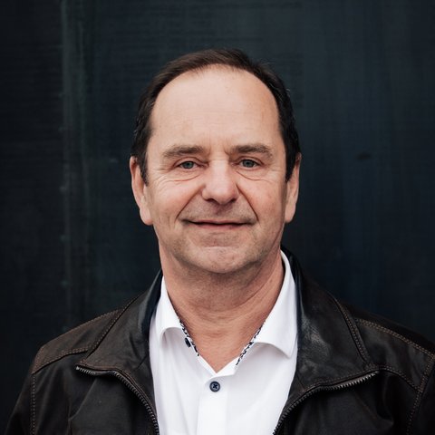 Karel Bauer